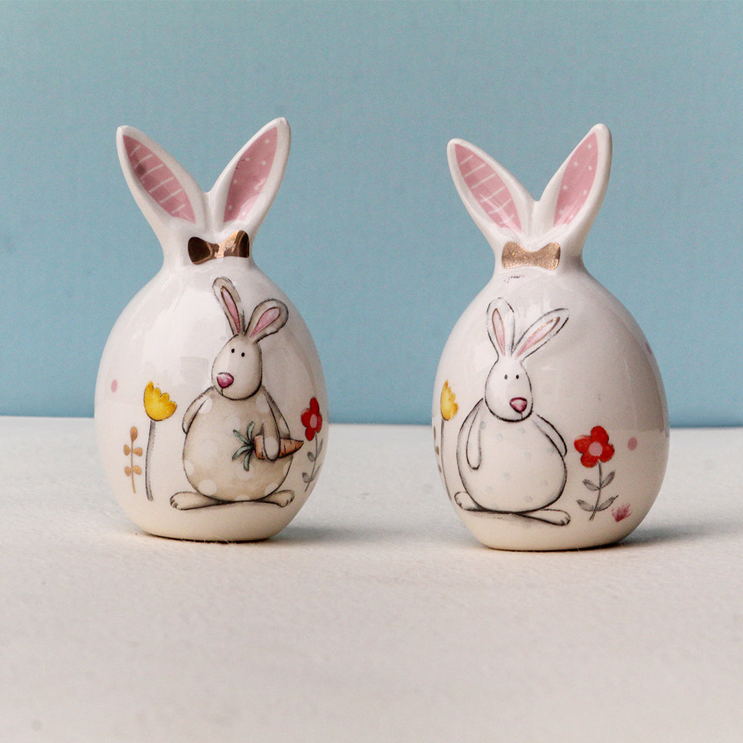 THD108 EASTER BUNNY CERAMIC SALT & PEPPER SHAKERS (SET OF 2)