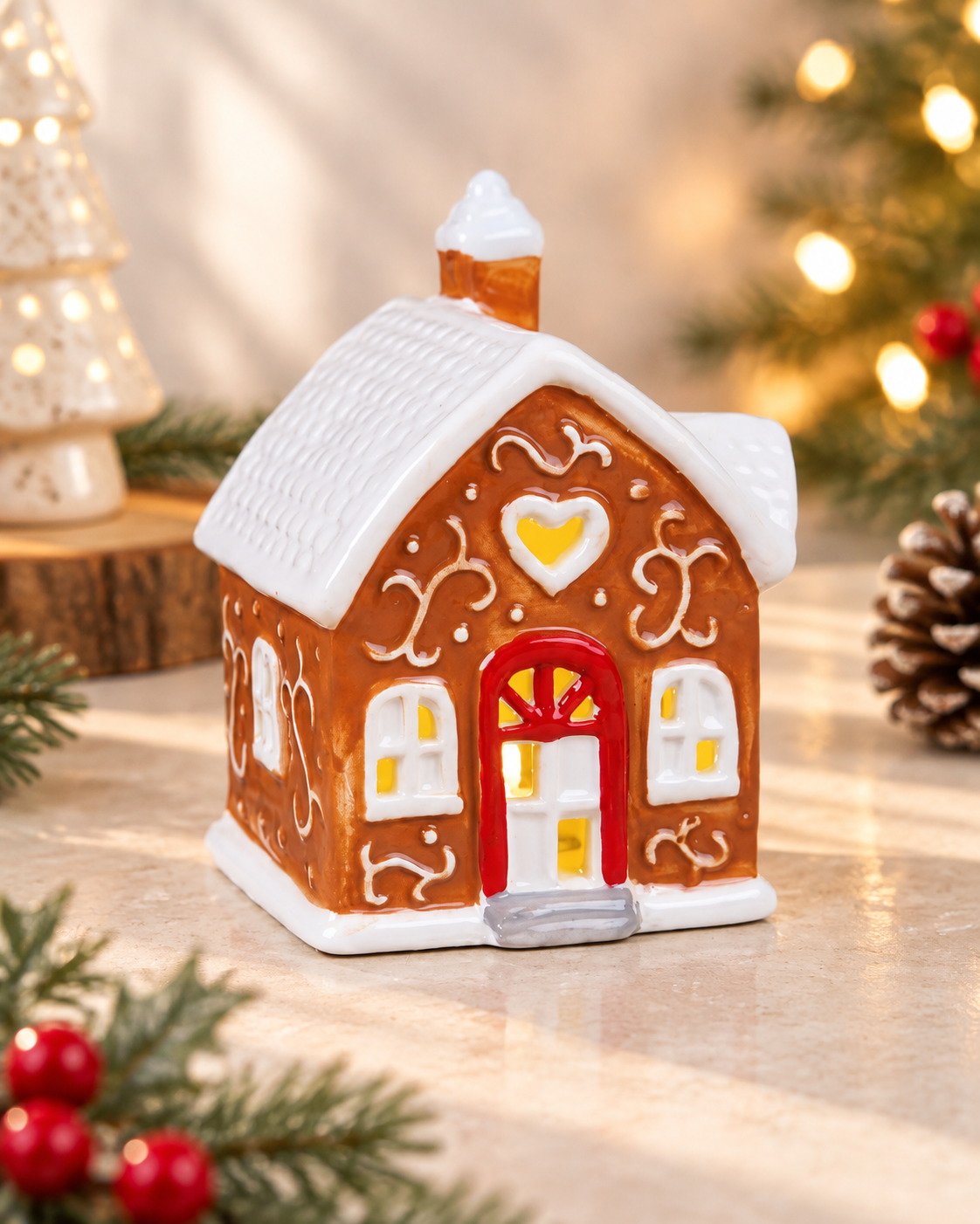 THD783 Lighted Gingerbread Christmas House Table Top Decoration