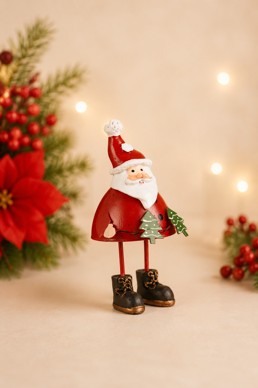 THD989 Metal Santa Claus Christmas Figurine with Christmas Trees