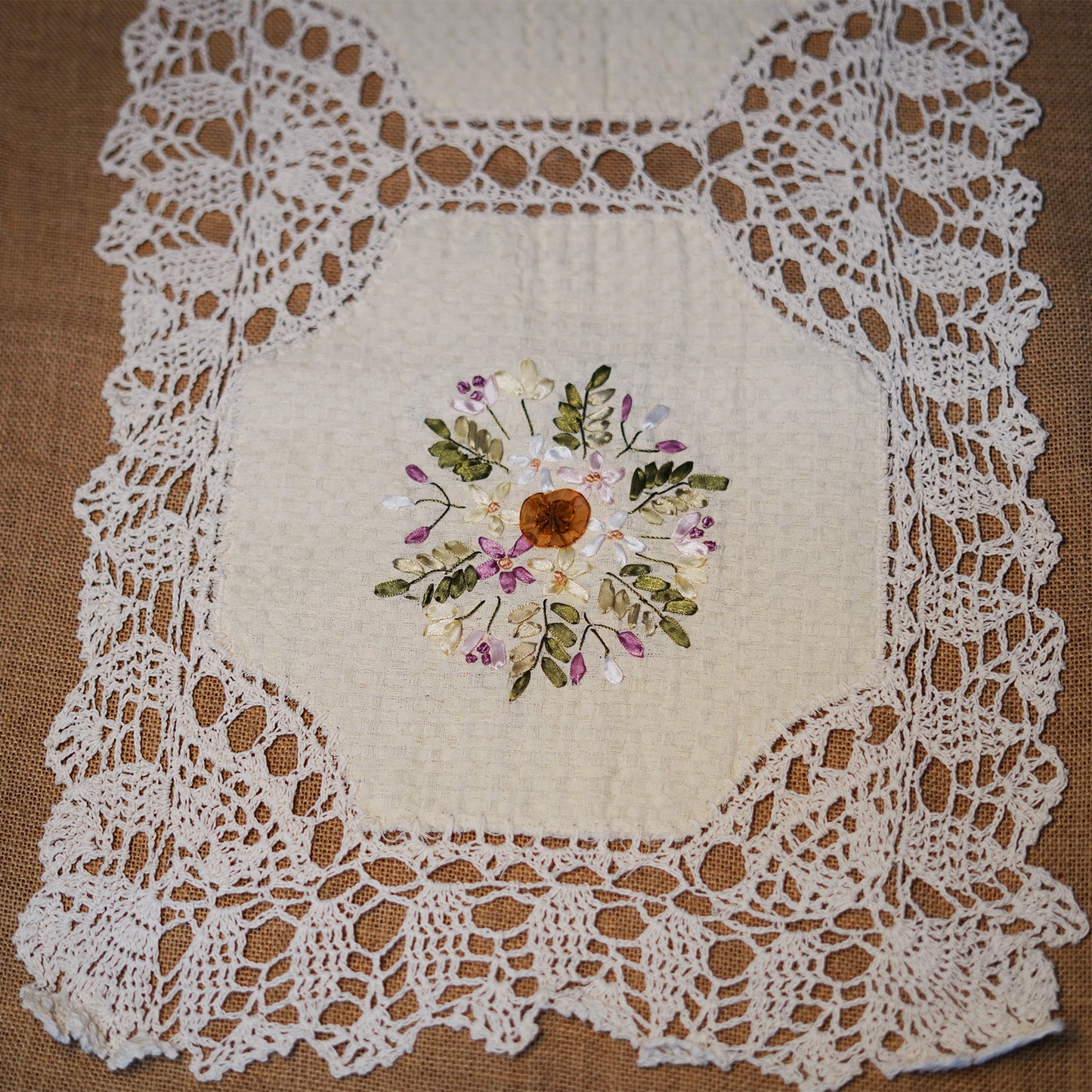 EMBROIDERED TABLE RUNNER WITH CROCHET LACE EDGE
