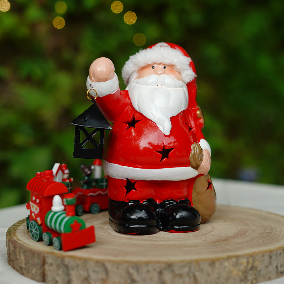THD506 Santa with Lantern & Christmas Train Display