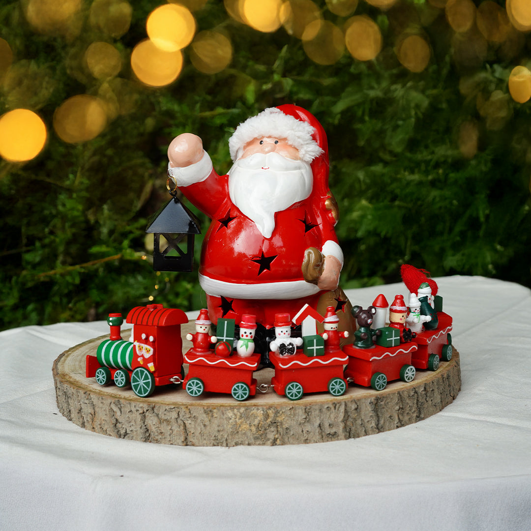 THD506 Santa with Lantern & Christmas Train Display