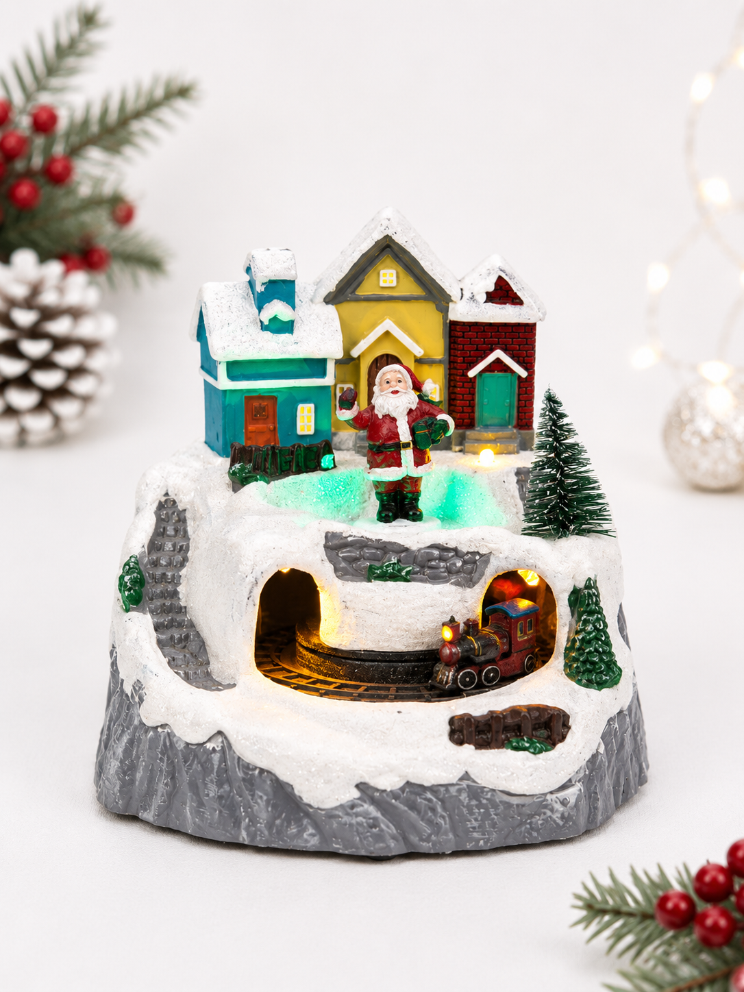 THD1054 Santa With Rotating Train