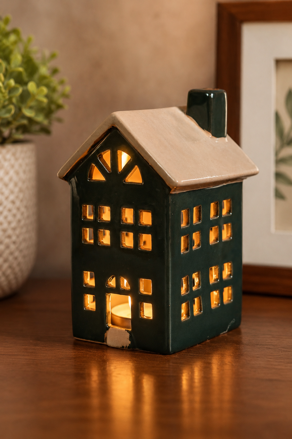 THD515 Ceramic Christmas House with Light