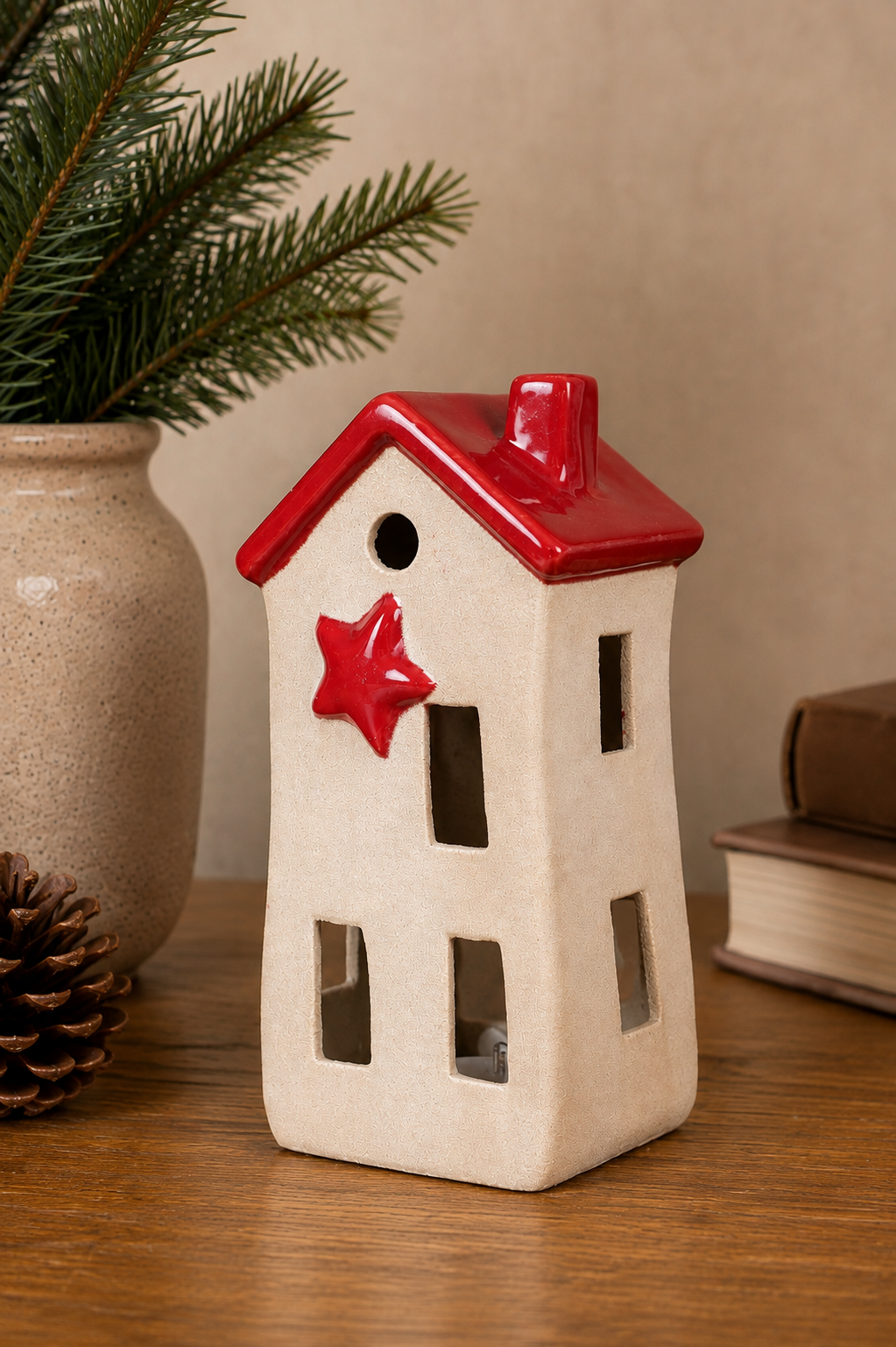 THD521 Red & Cream Ceramic Christmas House Lantern with Light