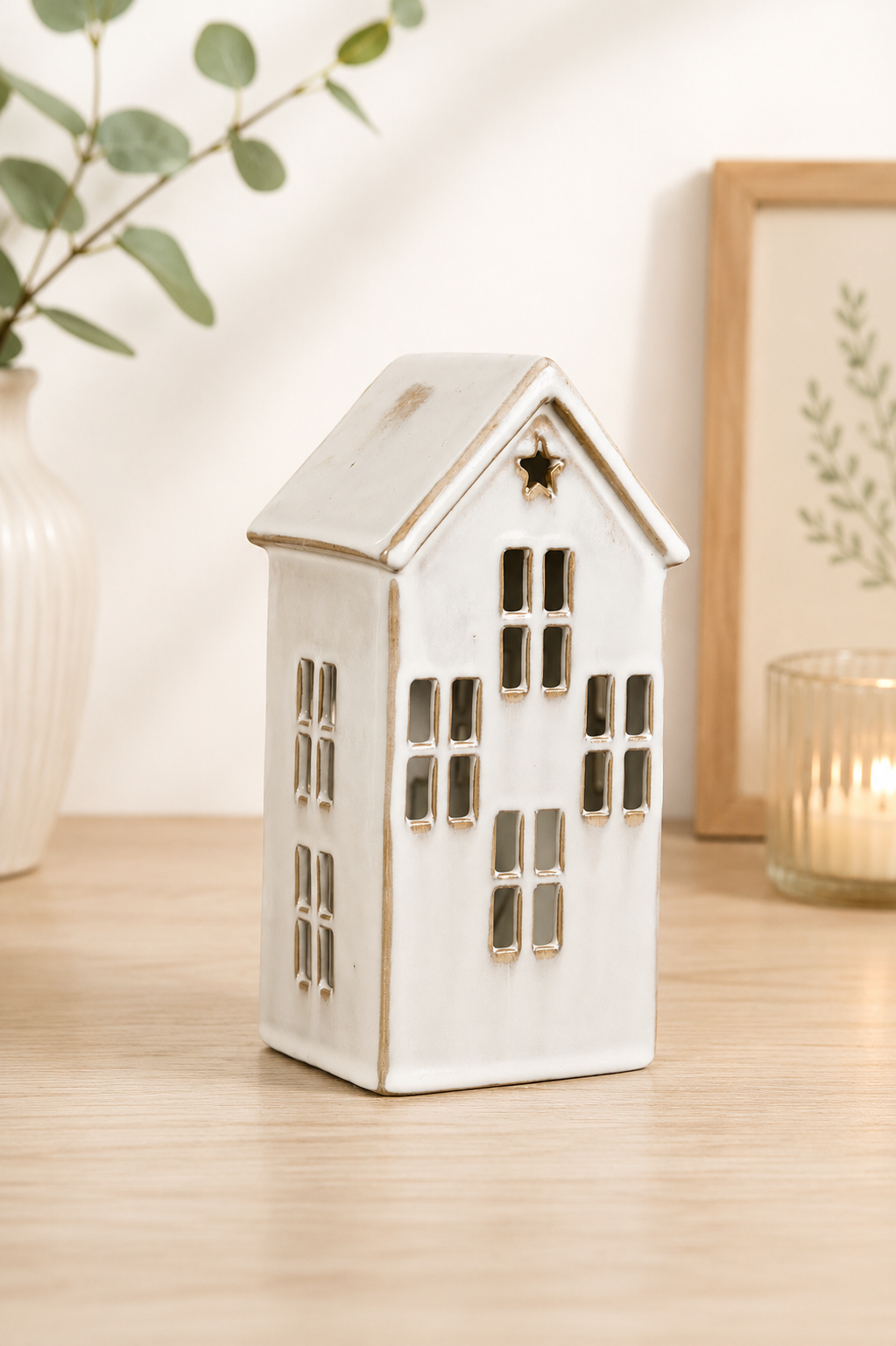 THD525 Ceramic Christmas House Lanterns with Light – Silver & Glossy White