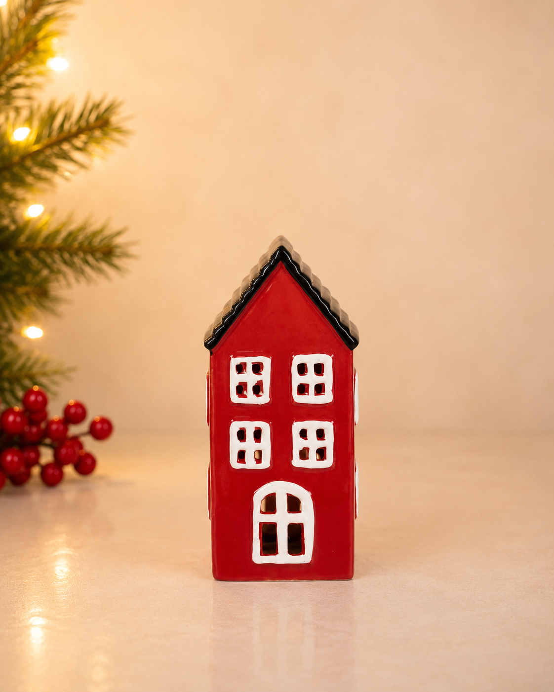 THD576a  Red & Black Ceramic House Tealight Holder