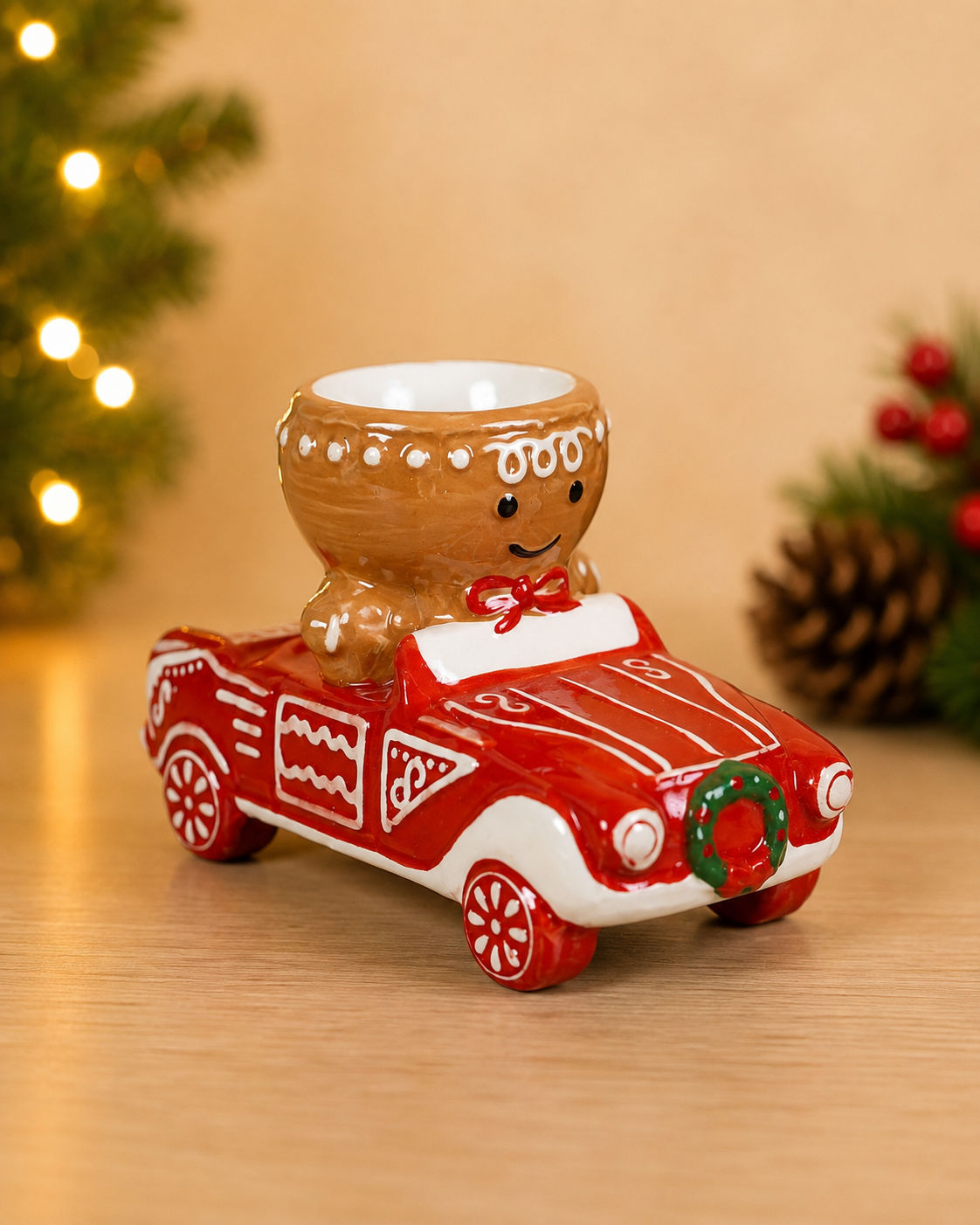THD597 Gingerbread Man Bowl Truck Christmas Décor