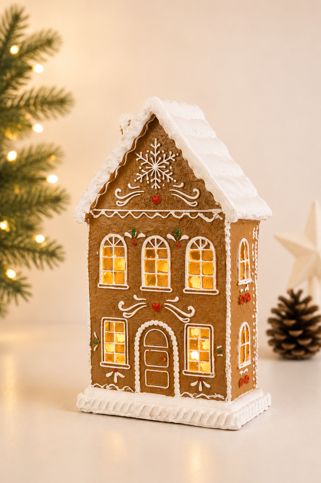 THD724 Gingerbread Cottage with Light
