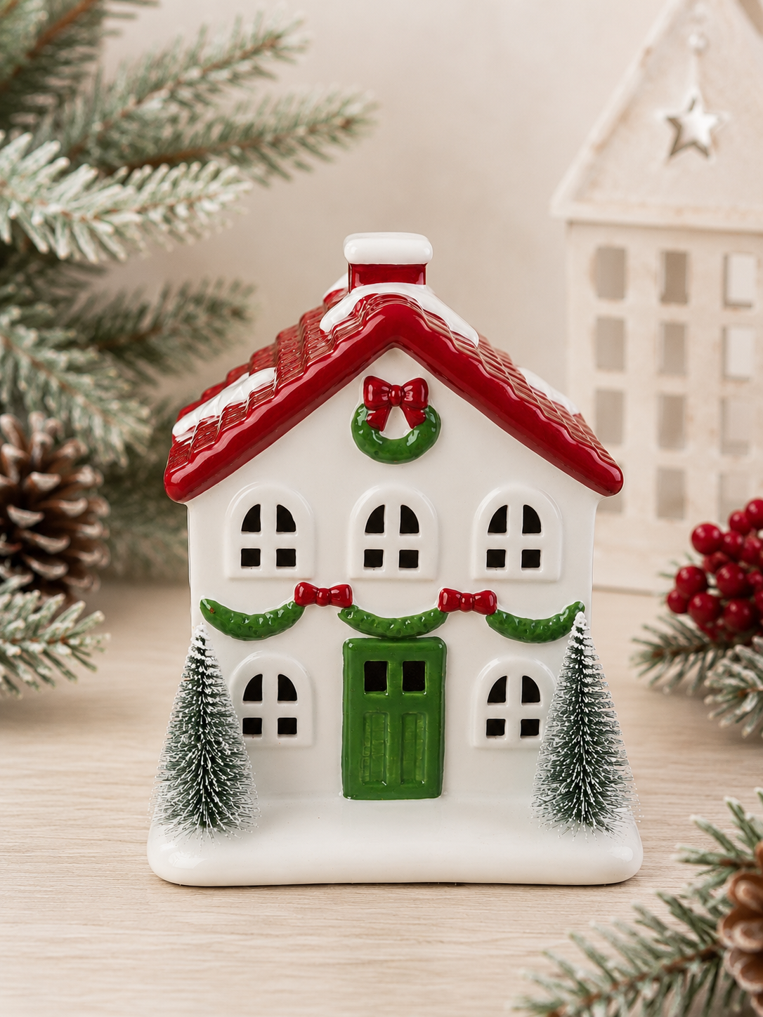 THD571e White Christmas House with Light