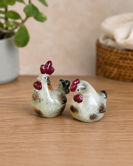 TT- 199 Rustic Ceramic Hen Figurine Set