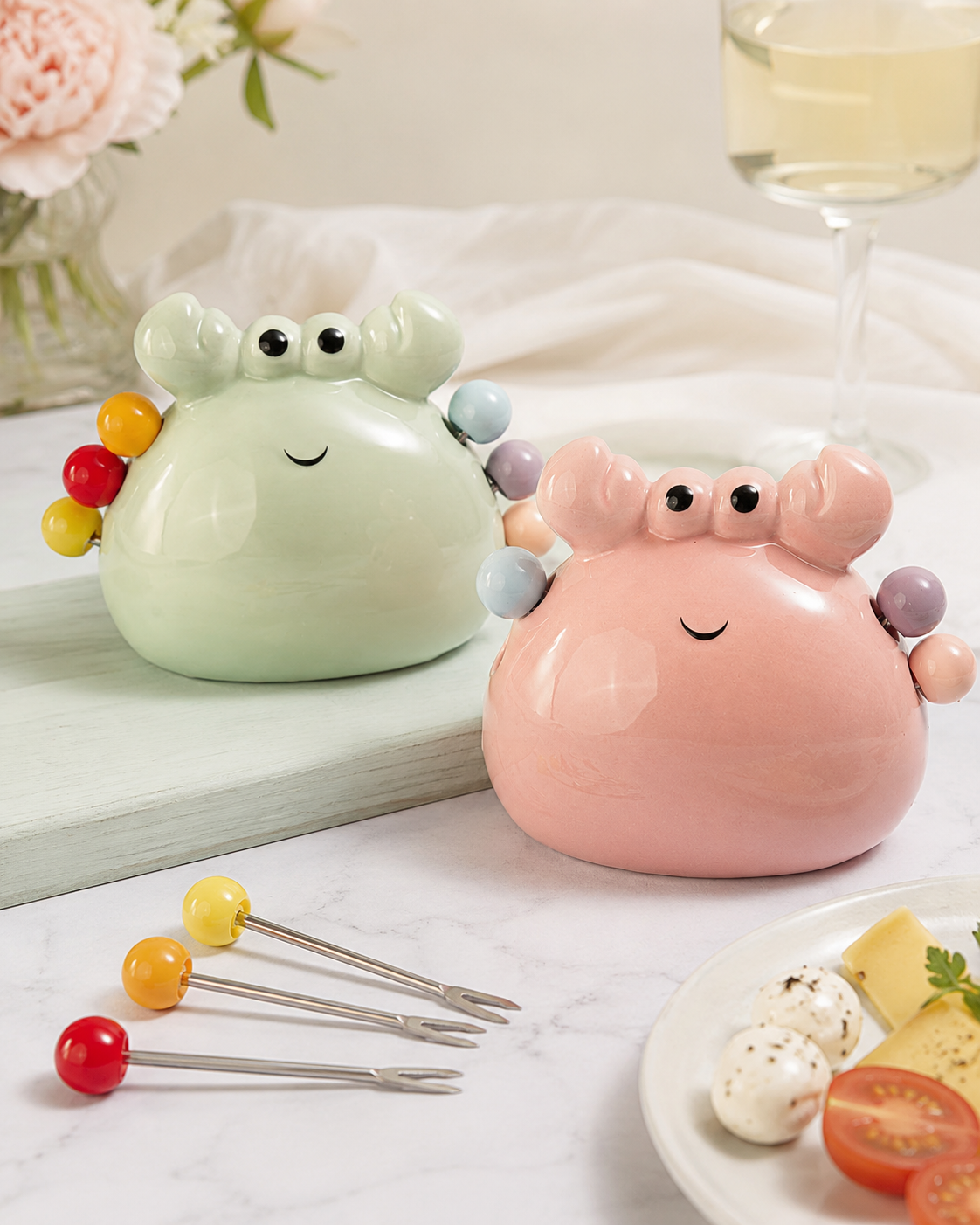TT-226 Cute Crab Ceramic Fruit Fork Holder Set