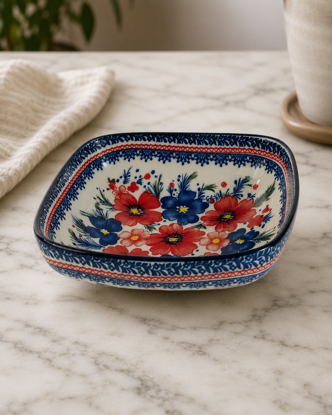 DD-98 Ceramic Floral Serving Bowl