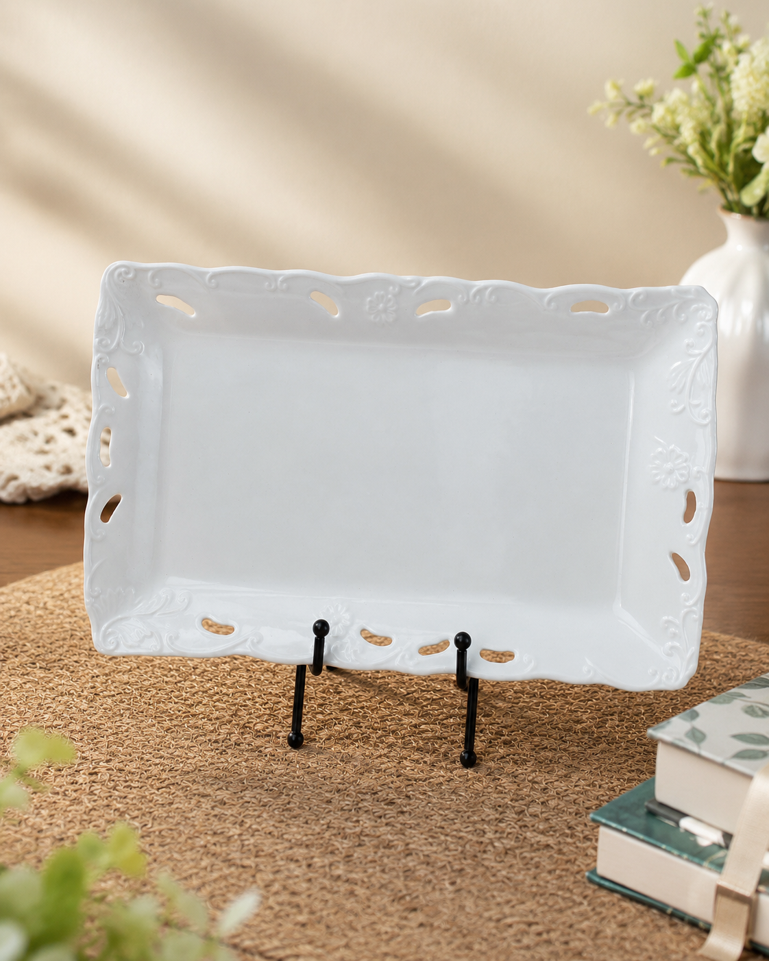 TT - 080 Elegant White Ceramic Serving Tray